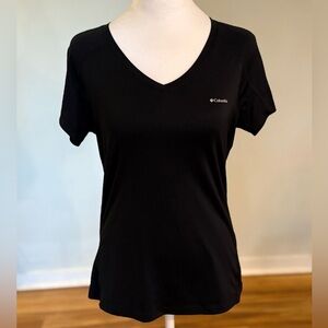 Columbia, Short Sleeve Active Tee with OmniCool and UPF 50 Fabric, Size M
